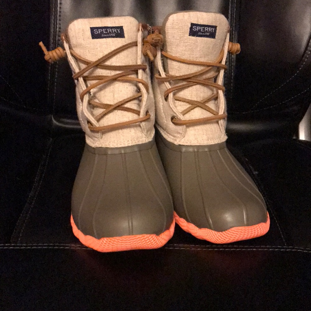 New Sperry rain boots.
